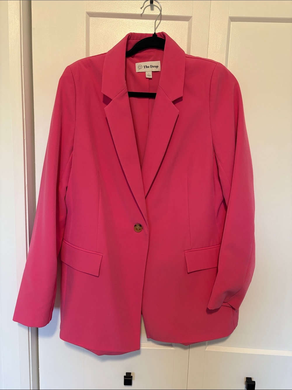 The Drop Women’s Blazer in hot pink, brand new